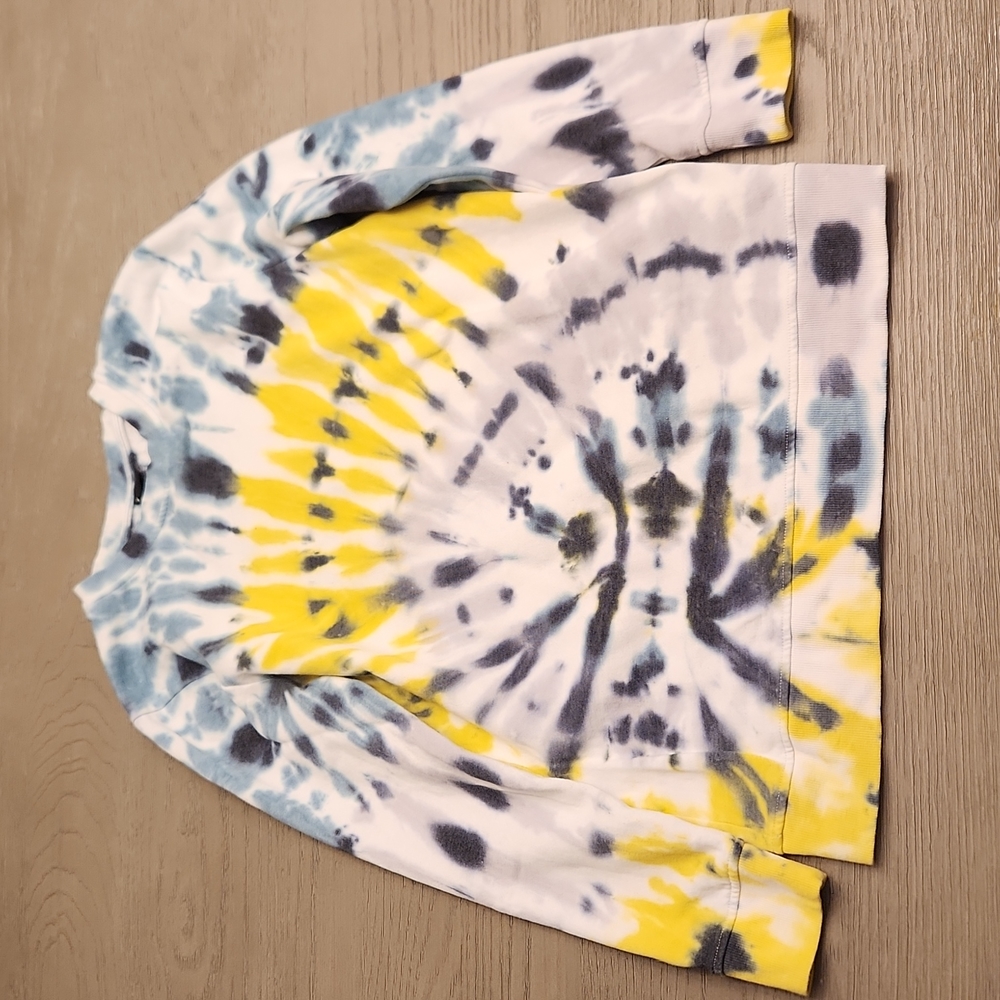 Boys tie dye sweatshirt